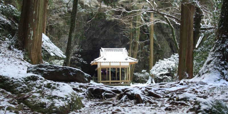 岩戸神社 神楽殿