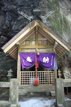 岩戸神社 拝殿