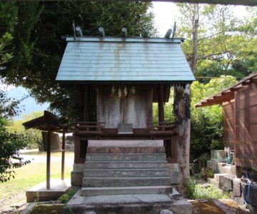 蚕霊神社