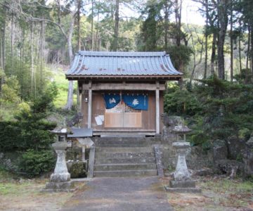 八坂神社　拝殿