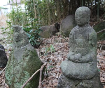 二本木神社　石像
