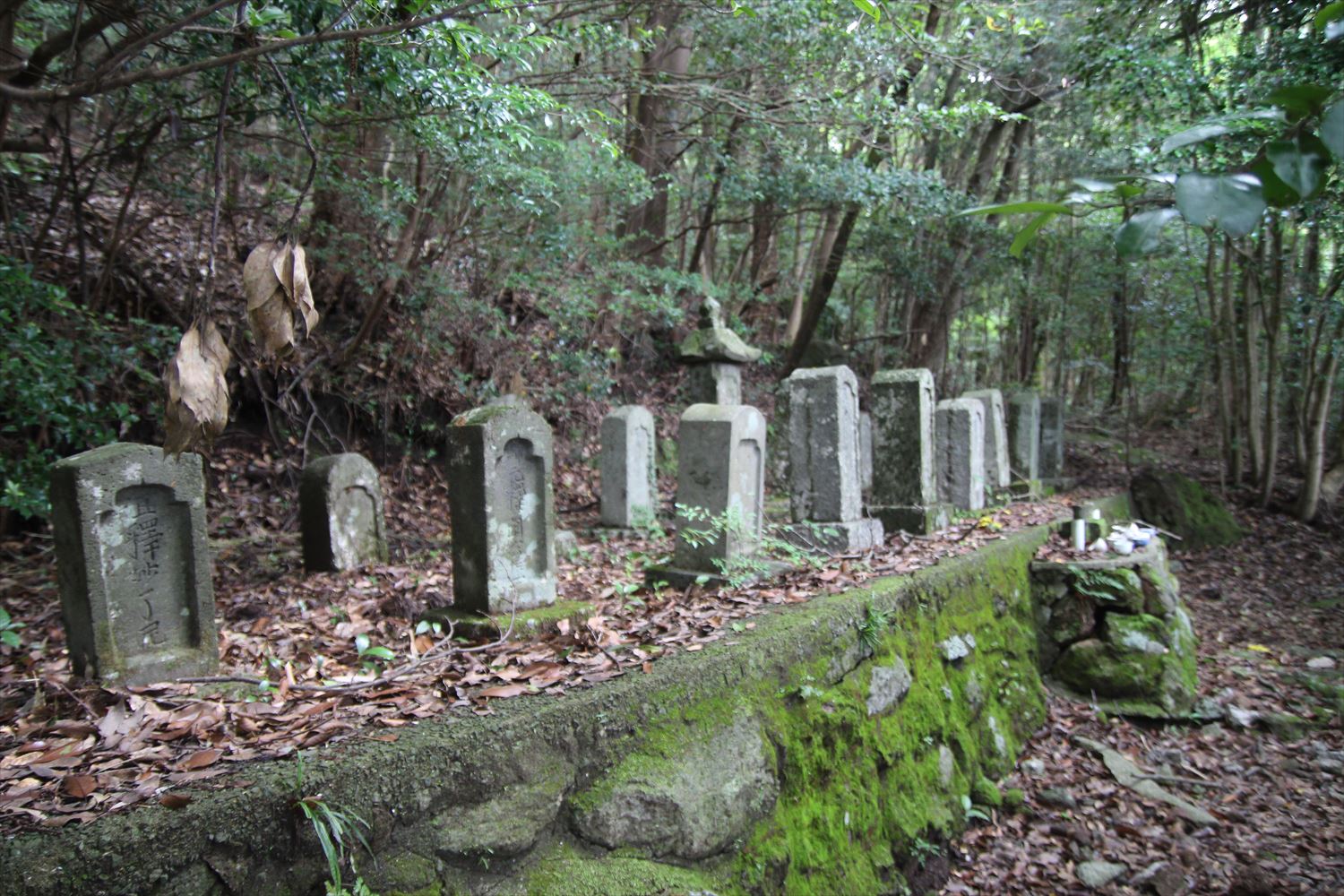 雲仙　開拓者の墓