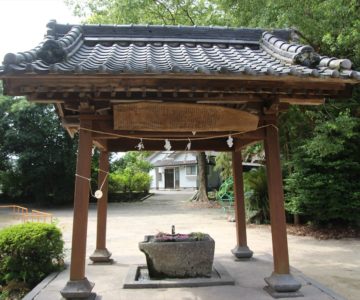 温泉熊野神社　手水舎